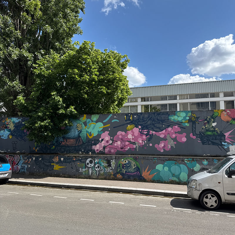 mural in Paris by artist unknown.