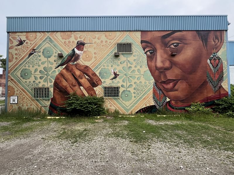 mural in Detroit by artist Nicole Macdonald.