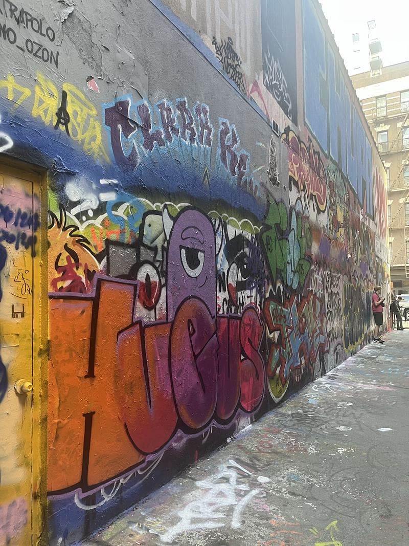mural in New York by artist unknown.