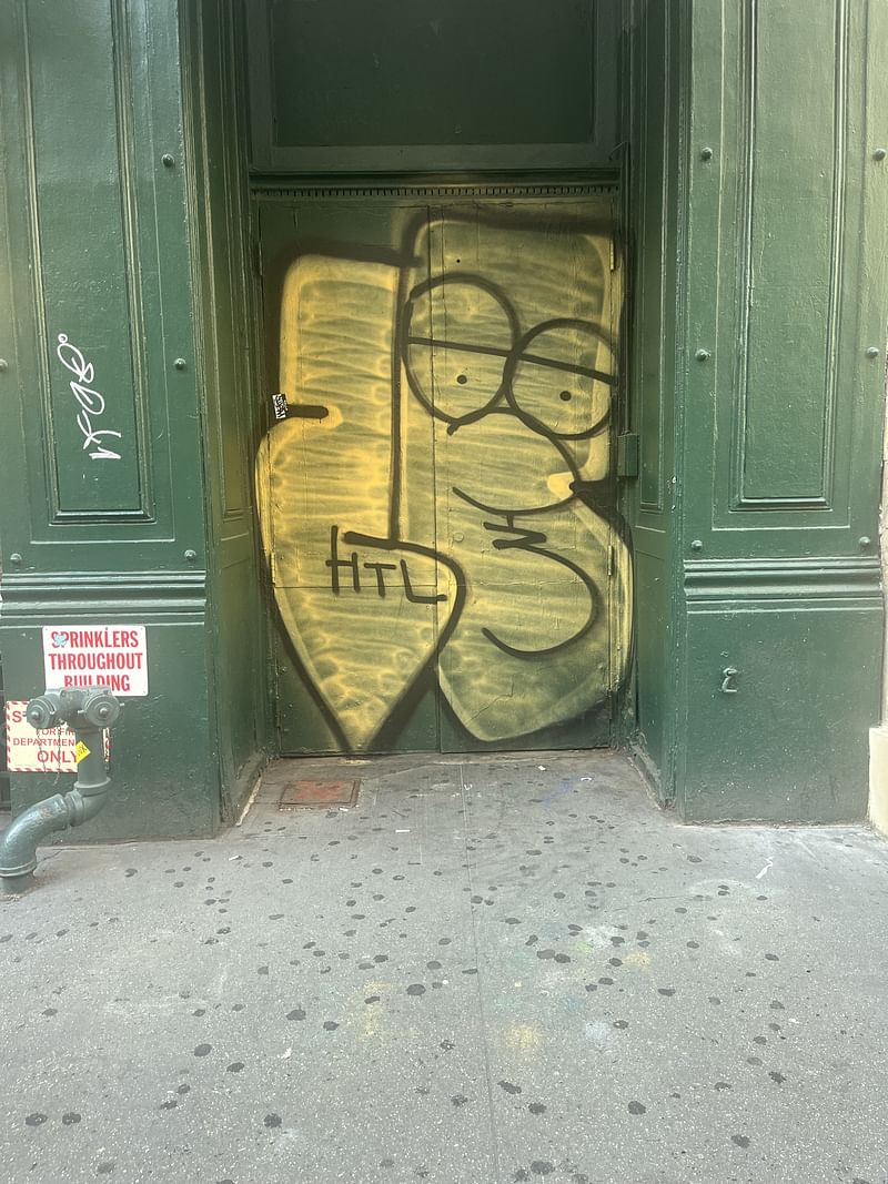 mural in New York by artist unknown.