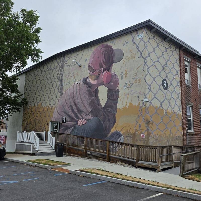 mural in Biddeford by artist Pat Perry.