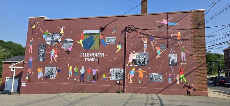 mural in Ellsworth by artist unknown.
