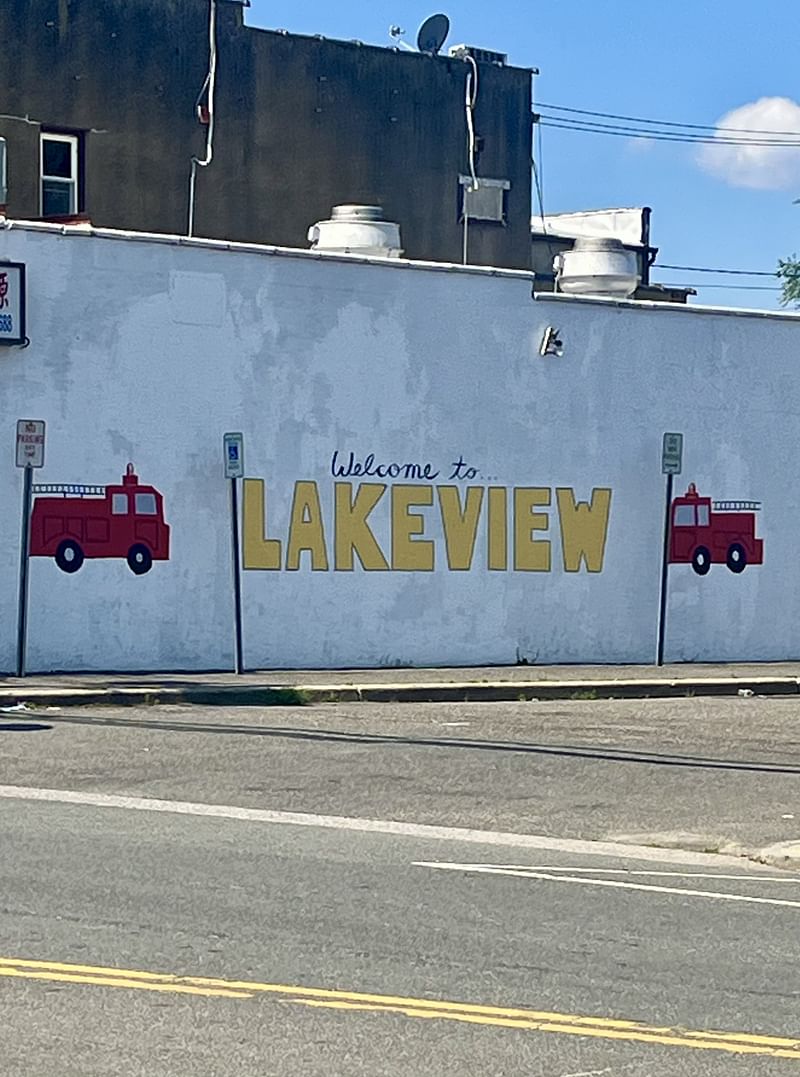 mural in West Hempstead by artist unknown.