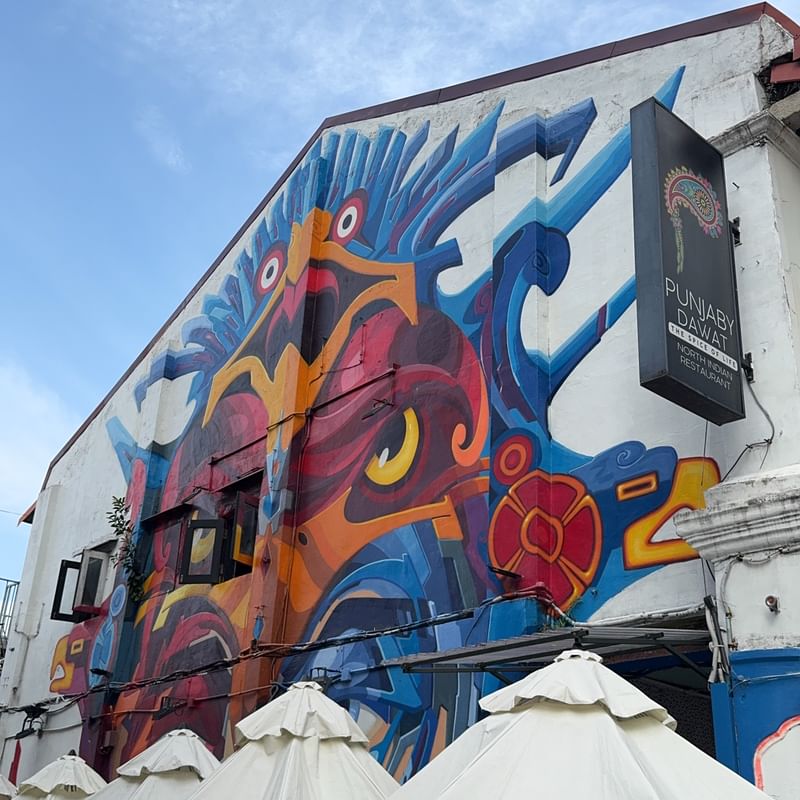 mural in Singapore by artist unknown.
