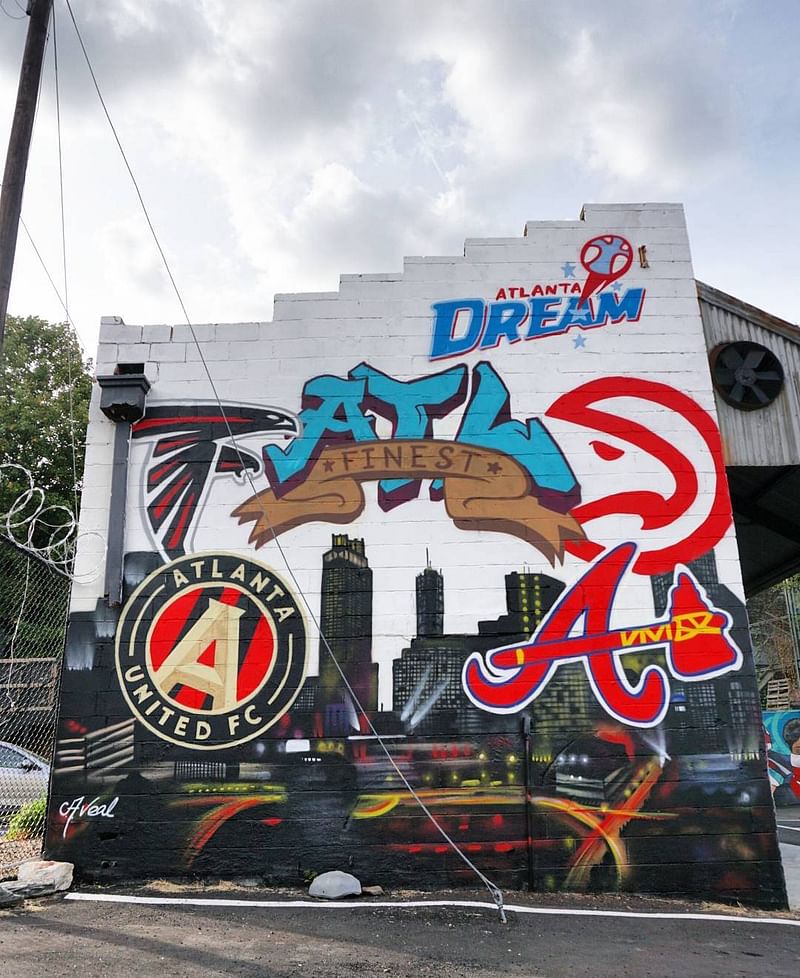 mural in Atlanta by artist Chris Veal. Tagged: sports