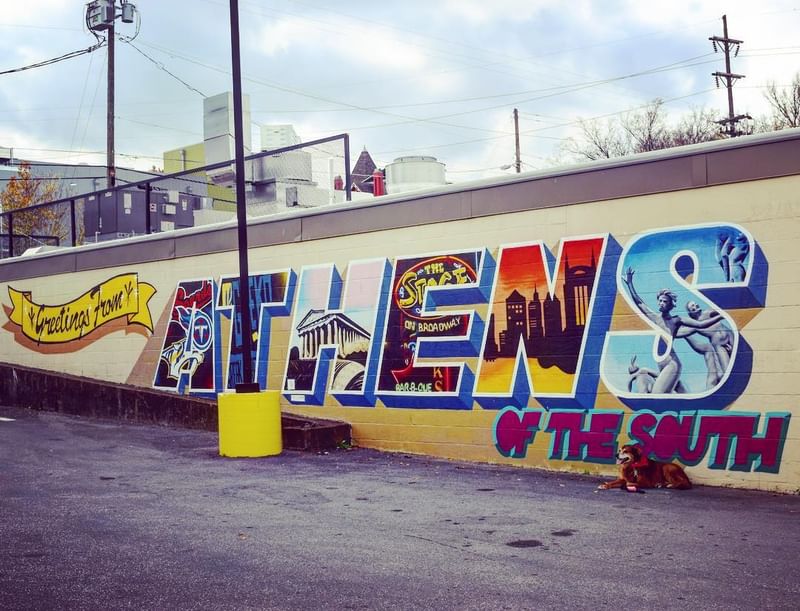 mural in Nashville by artist MOBE.