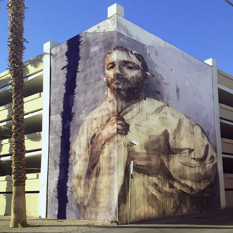 mural in Las Vegas by artist Gonzalo Borondo.
