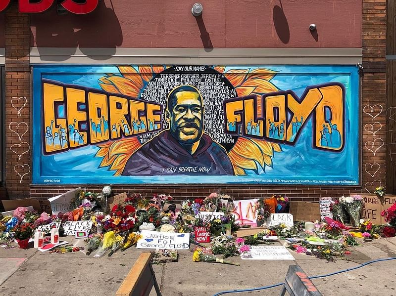mural in Minneapolis by artist Xena Goldman. Tagged: George Floyd