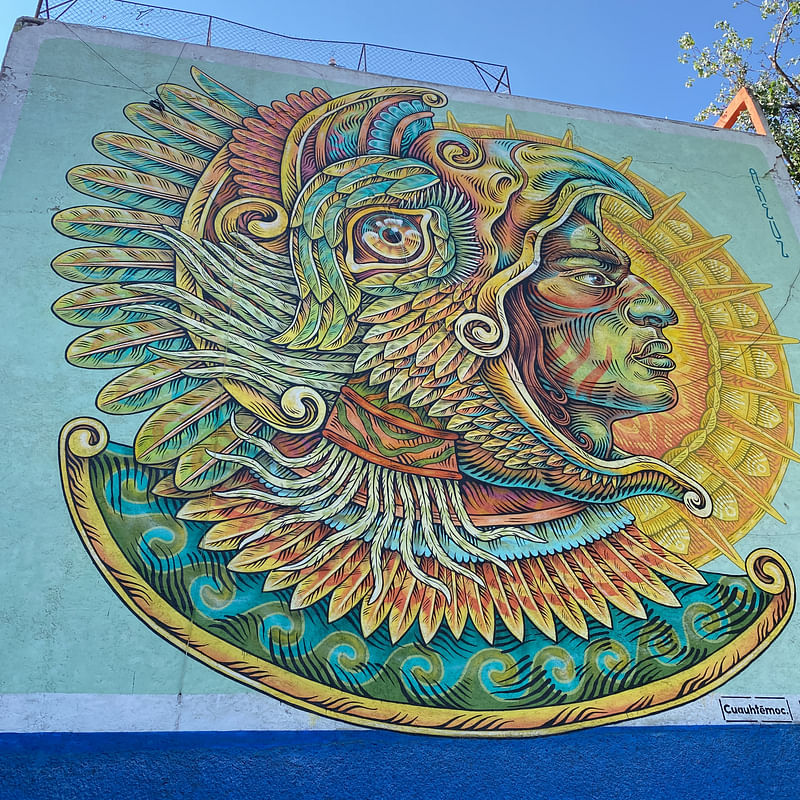 mural in Ciudad de México by artist AREÚZ.