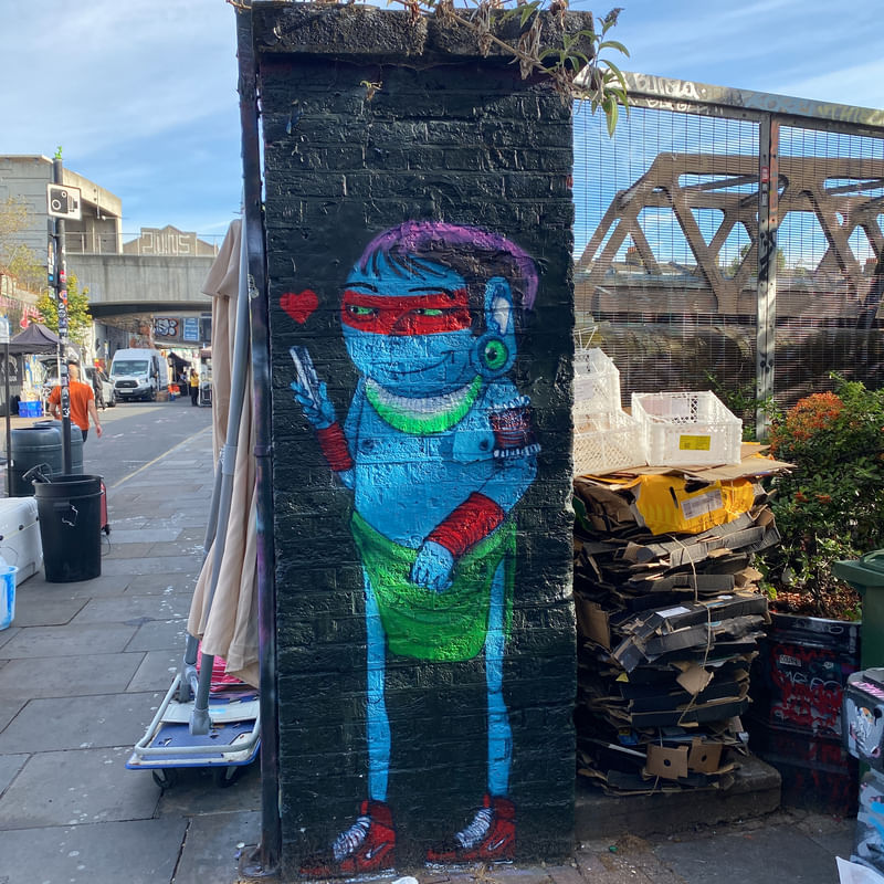 mural in  by artist Cranio Artes.