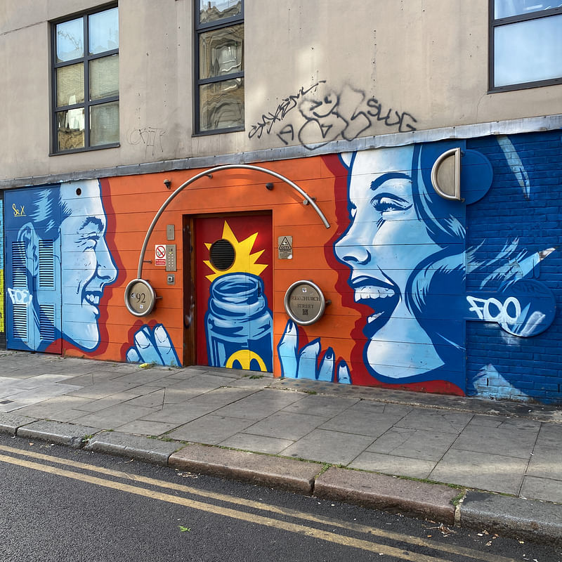 mural in  by artist unknown.