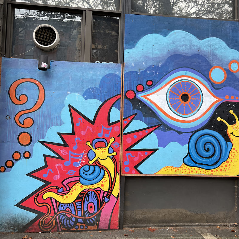 mural in Seattle by artist unknown.