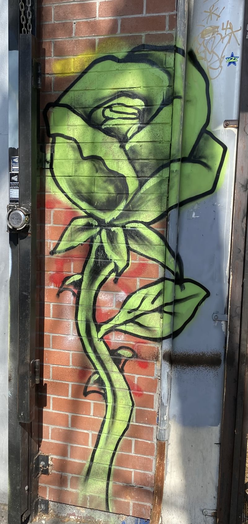 mural in Oakland by artist unknown.