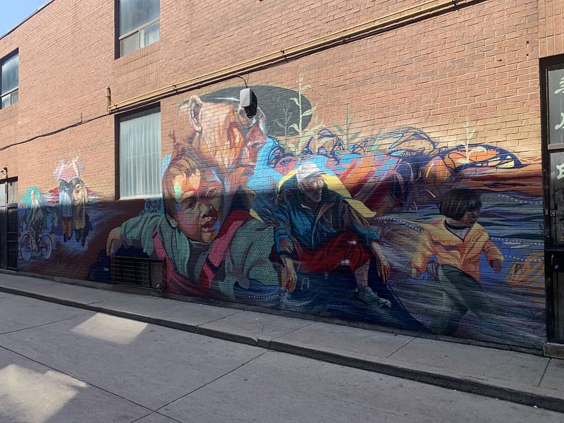 mural in Toronto by artist unknown.