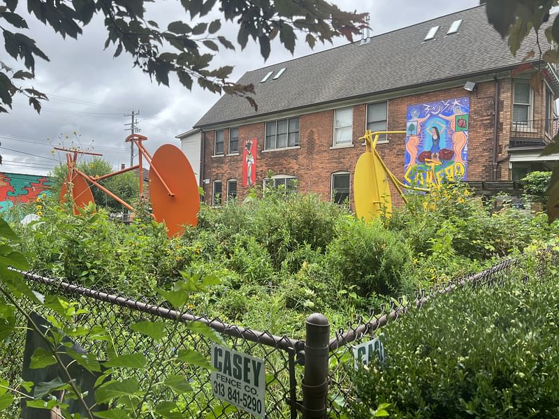 mural in Detroit by artist unknown.