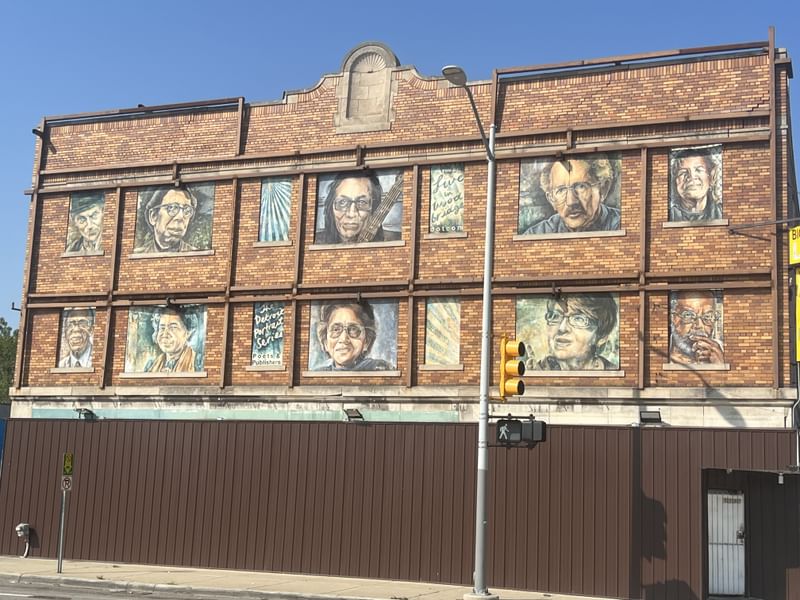 mural in Detroit by artist Nicole Macdonald.