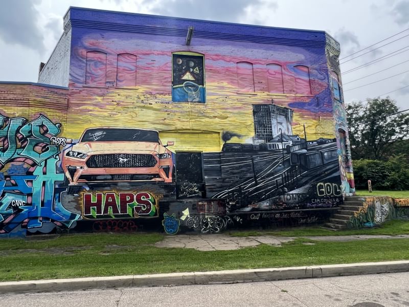 mural in Detroit by artist unknown.