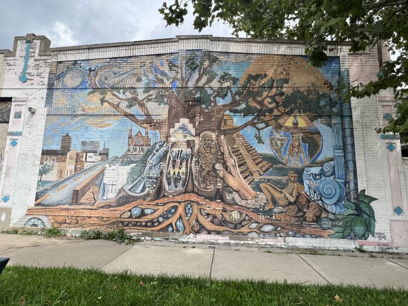 mural in Detroit by artist unknown.